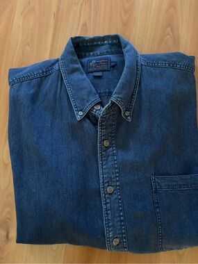 Tommy Bahama Men’s Dark Blue Denim Button-Down Shirt